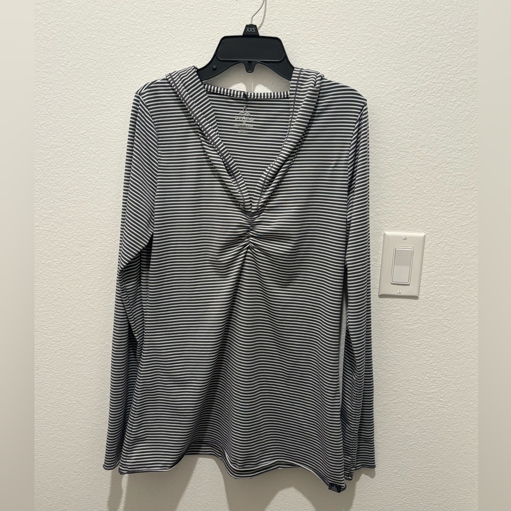 Prana Black and White Striped Long Sleeve Woman’s Top Medium